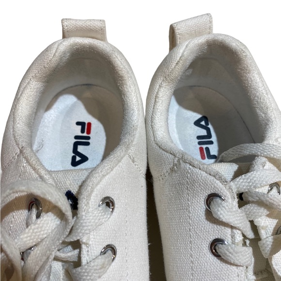 Fila Womens Sandblast Low White Athletic and Training Shoes Sneakers - Picture 3 of 7